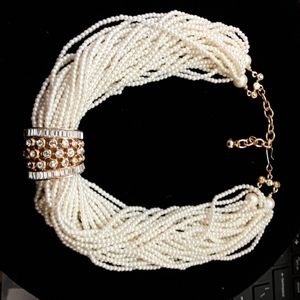 Elizabeth Taylor for Avon 20" Pearl Choker